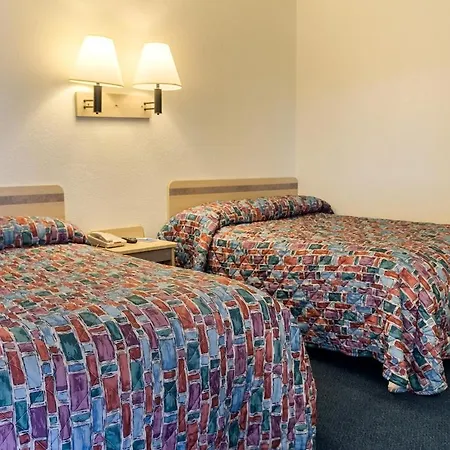 Loyalty Inn Columbus